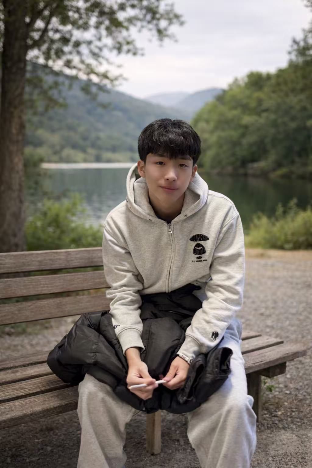 Yanhui Huang (Henrik)